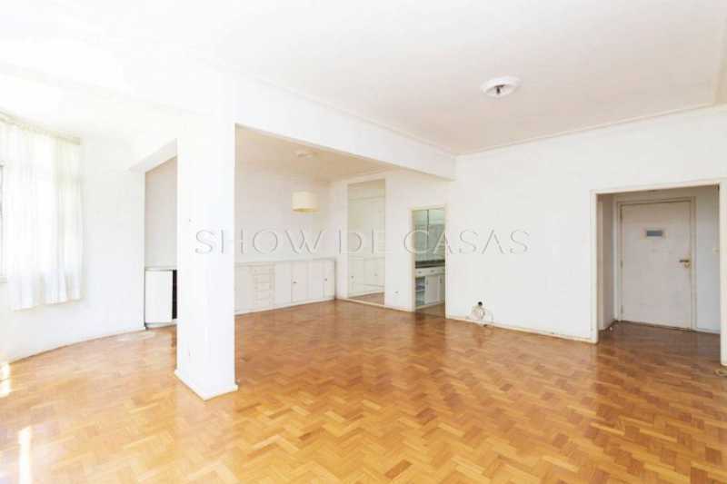 Apartamento à venda com 4 quartos, 160m² - Foto 8