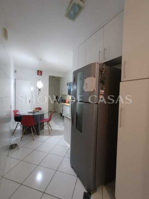 Apartamento à venda com 3 quartos, 98m² - Foto 12