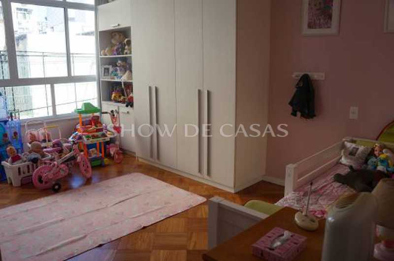 Apartamento à venda com 3 quartos, 150m² - Foto 7