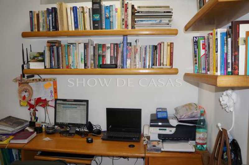 Apartamento à venda com 3 quartos, 150m² - Foto 13