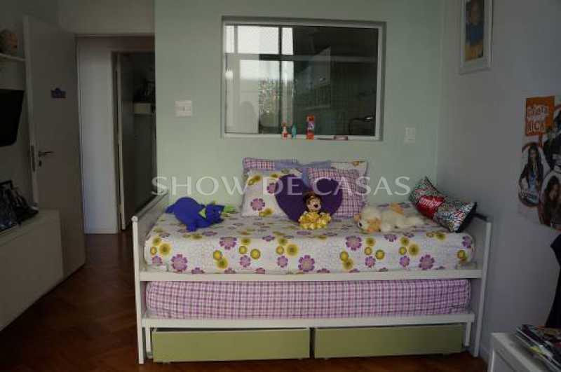 Apartamento à venda com 3 quartos, 150m² - Foto 12