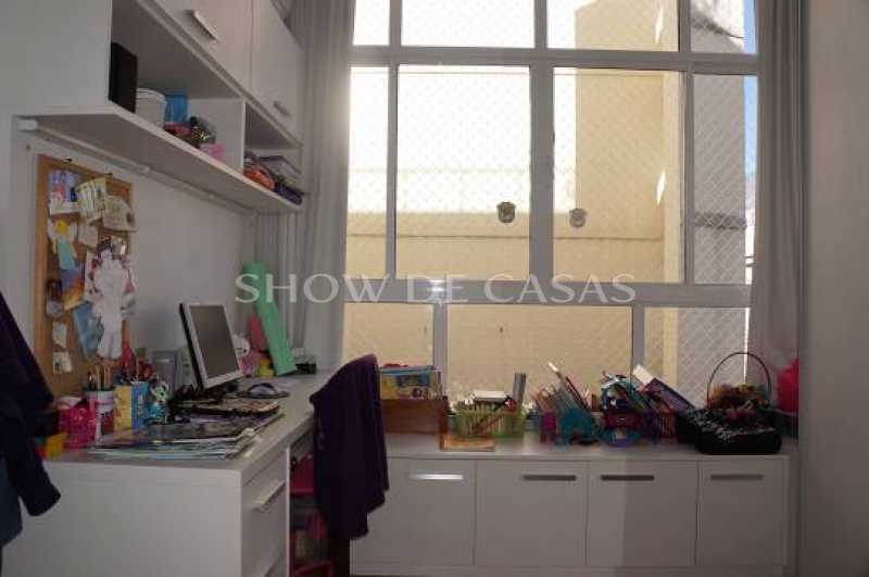 Apartamento à venda com 3 quartos, 150m² - Foto 15