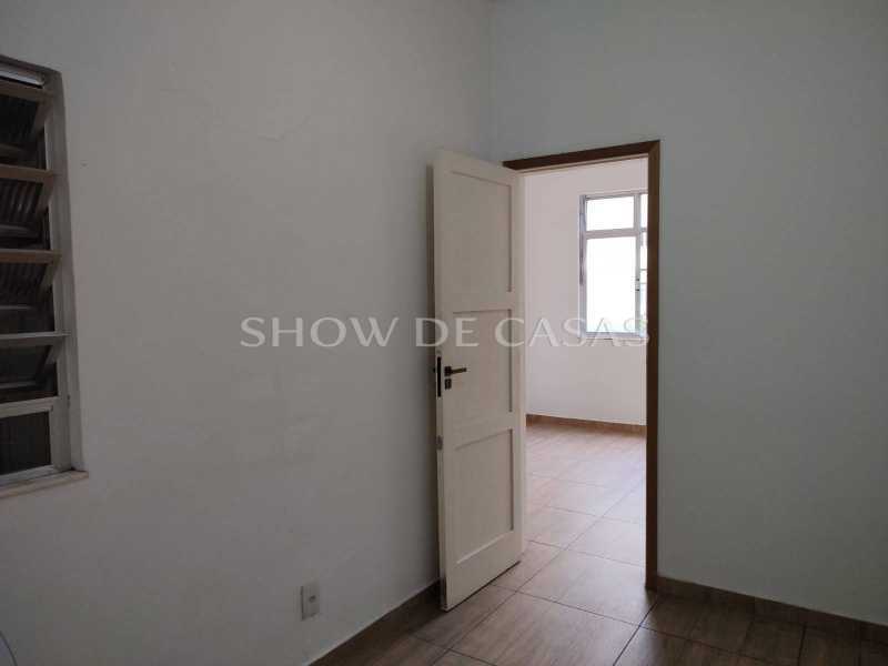 Apartamento à venda com 1 quarto, 45m² - Foto 3