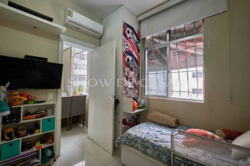 Apartamento à venda com 2 quartos, 67m² - Foto 7