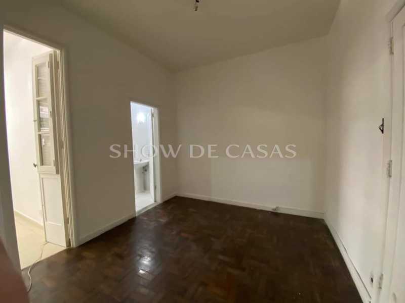 Apartamento à venda com 1 quarto, 55m² - Foto 5