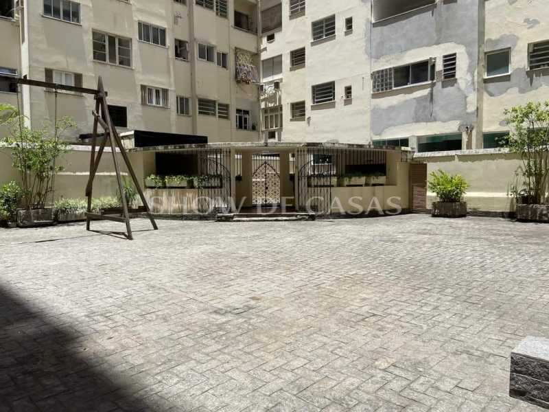 Apartamento à venda com 1 quarto, 55m² - Foto 12