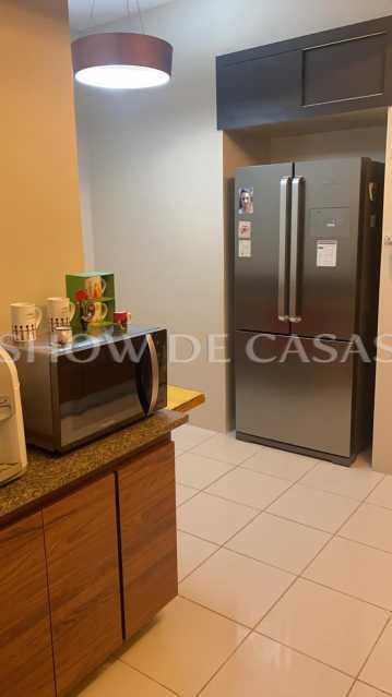 Apartamento à venda com 3 quartos, 148m² - Foto 14