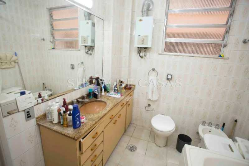 Apartamento à venda com 3 quartos, 200m² - Foto 10