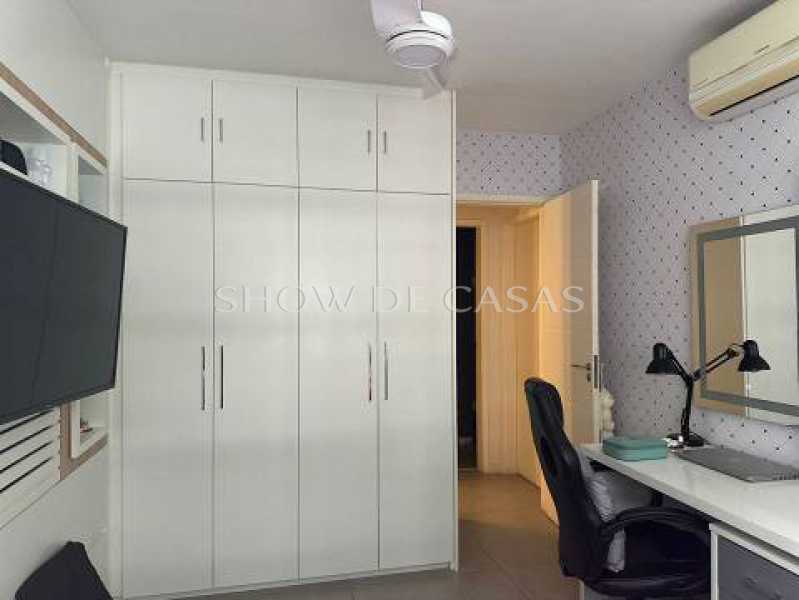 Apartamento à venda com 2 quartos, 84m² - Foto 11