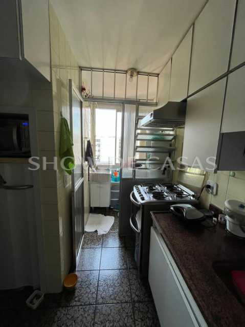 Apartamento à venda com 3 quartos, 100m² - Foto 3