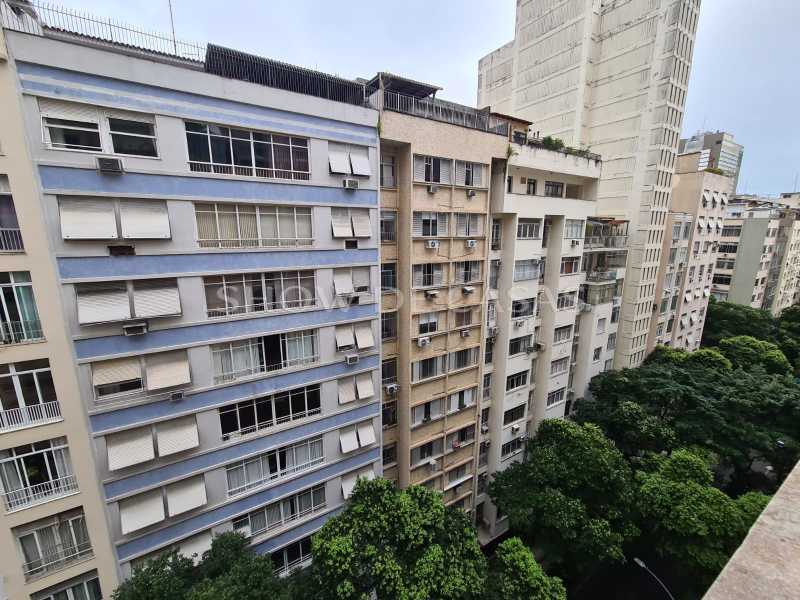 Apartamento à venda com 1 quarto, 50m² - Foto 3