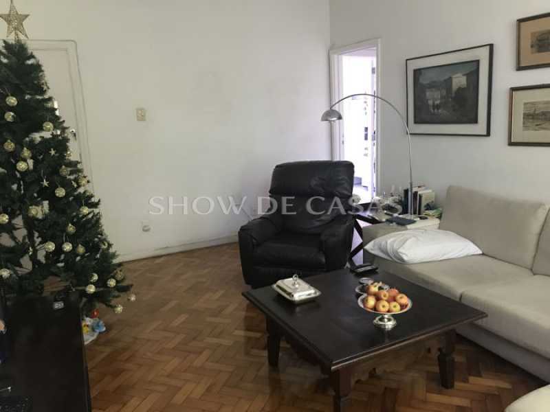 Apartamento à venda com 3 quartos, 100m² - Foto 2