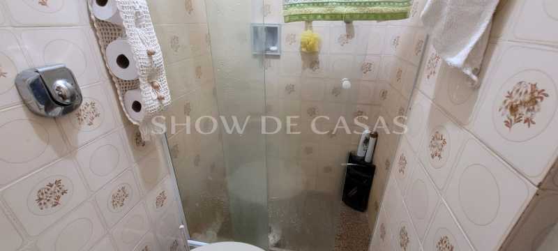 Apartamento à venda com 2 quartos, 60m² - Foto 13