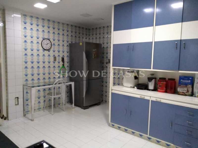 Apartamento à venda com 4 quartos, 193m² - Foto 14