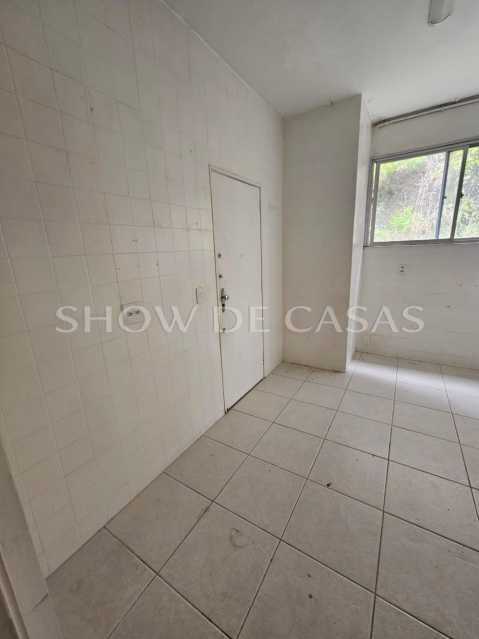 Apartamento à venda com 2 quartos, 95m² - Foto 17