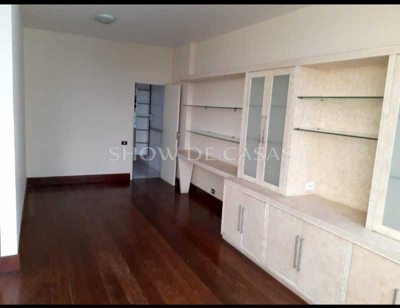 Apartamento à venda com 3 quartos, 150m² - Foto 4