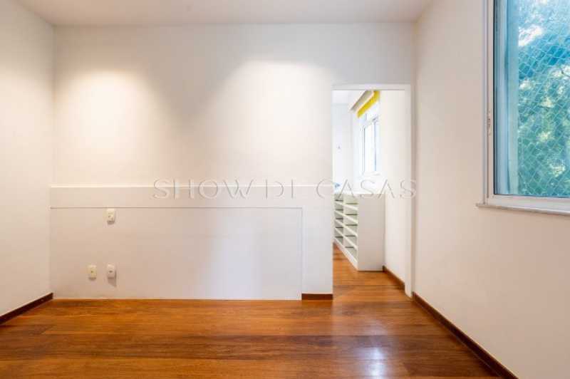 Apartamento à venda com 3 quartos, 113m² - Foto 12