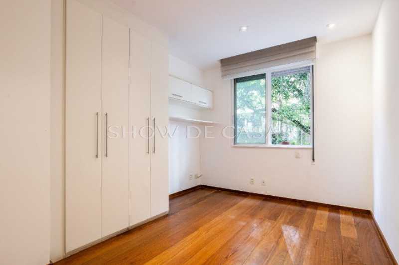 Apartamento à venda com 3 quartos, 113m² - Foto 17