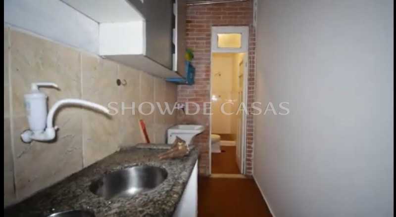 Apartamento à venda com 1 quarto, 70m² - Foto 12