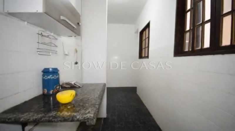 Apartamento à venda com 1 quarto, 70m² - Foto 9