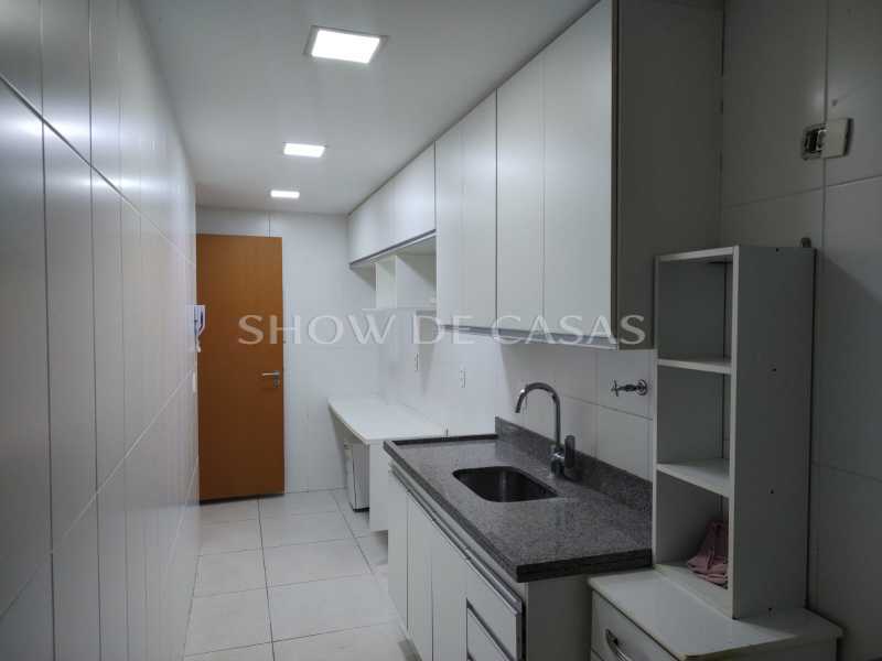 Apartamento à venda com 2 quartos, 78m² - Foto 17