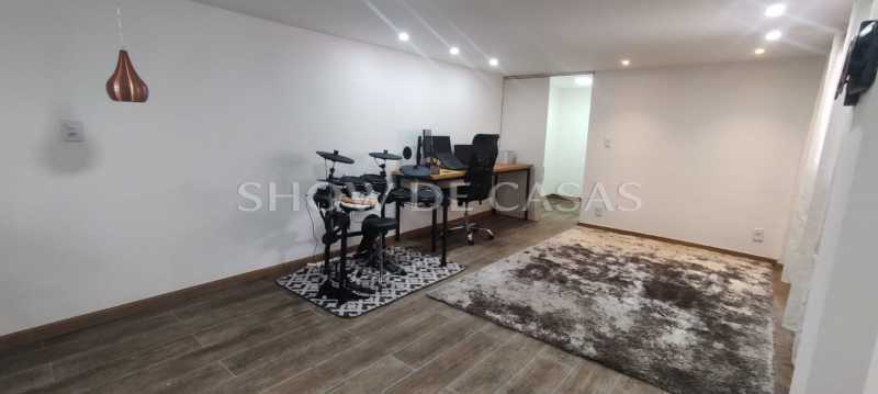 Casa à venda com 3 quartos, 108m² - Foto 17