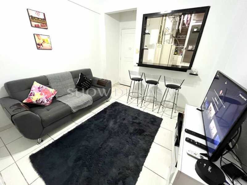 Apartamento à venda com 1 quarto, 65m² - Foto 1