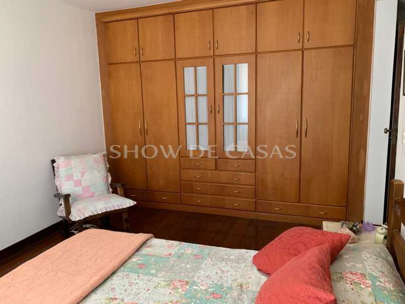 Apartamento à venda com 3 quartos, 176m² - Foto 13