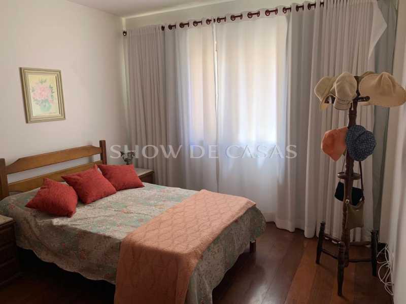 Apartamento à venda com 3 quartos, 176m² - Foto 12