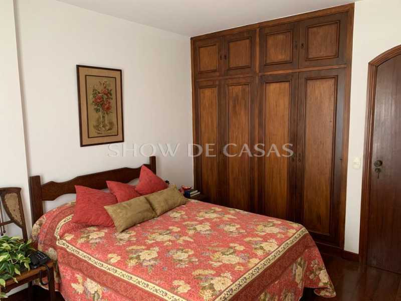 Apartamento à venda com 3 quartos, 176m² - Foto 9