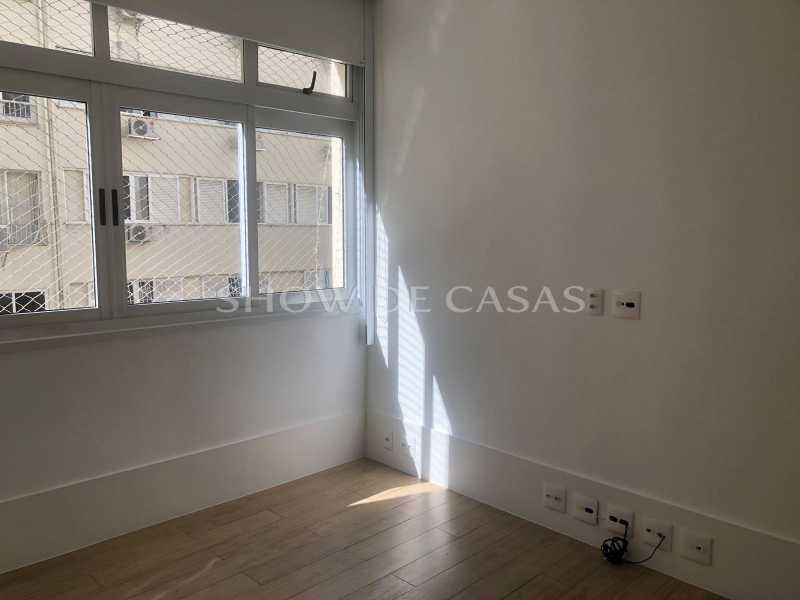 Apartamento à venda com 3 quartos, 130m² - Foto 13