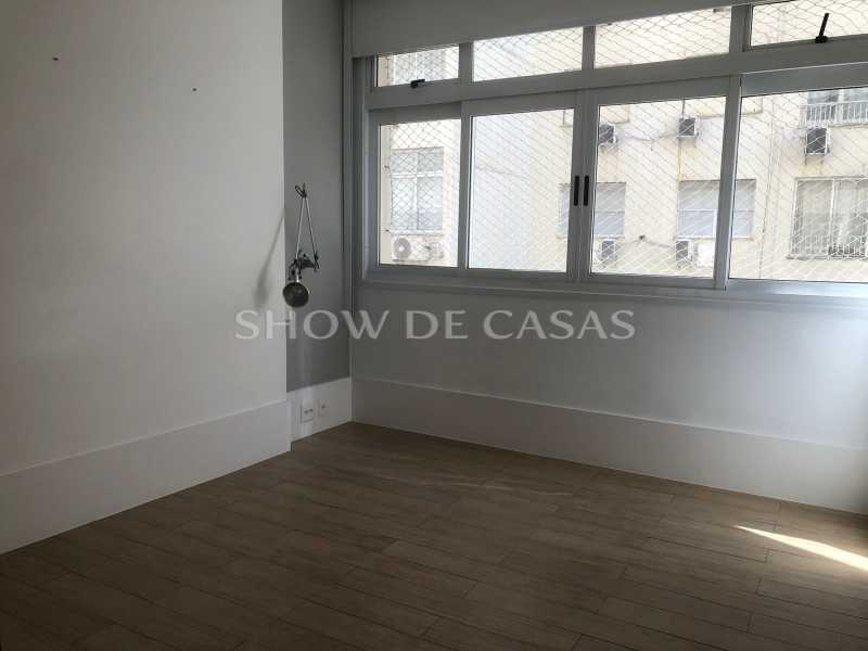 Apartamento à venda com 3 quartos, 130m² - Foto 11