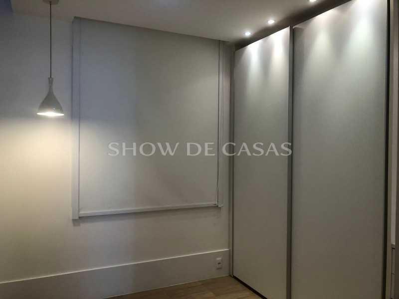 Apartamento à venda com 3 quartos, 130m² - Foto 19