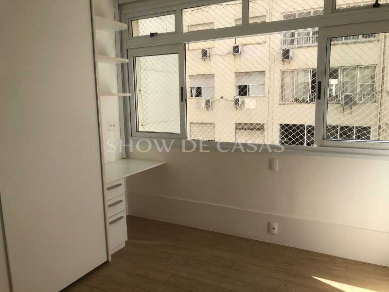 Apartamento à venda com 3 quartos, 130m² - Foto 18