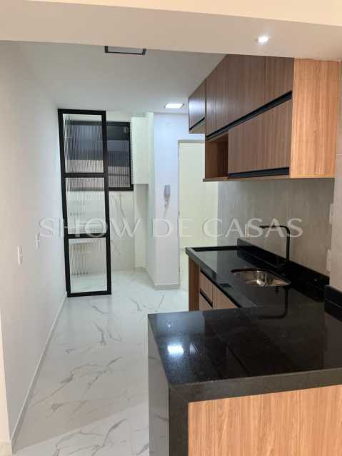 Apartamento à venda com 2 quartos, 65m² - Foto 13