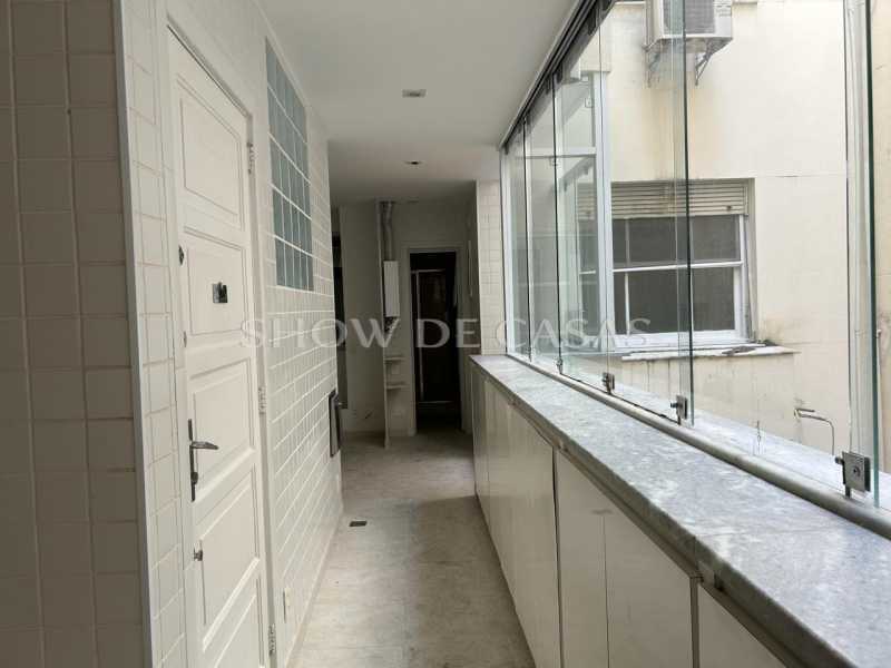 Apartamento à venda com 4 quartos, 240m² - Foto 23