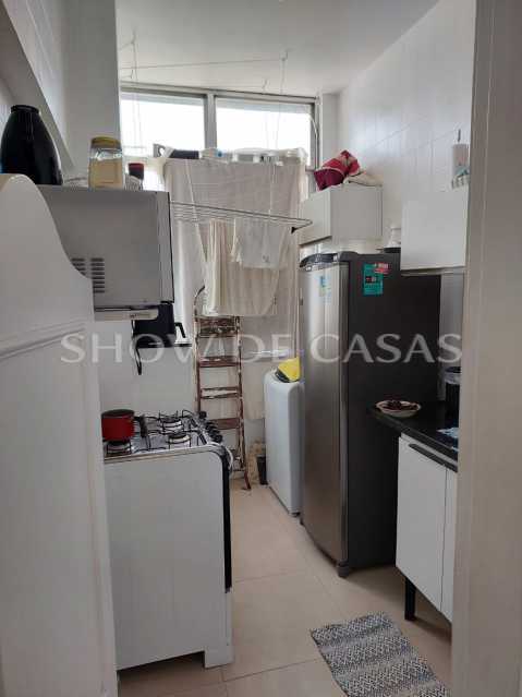 Apartamento à venda com 2 quartos, 60m² - Foto 17