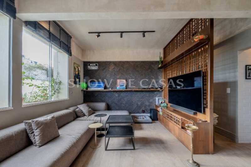 Apartamento à venda com 1 quarto, 63m² - Foto 2