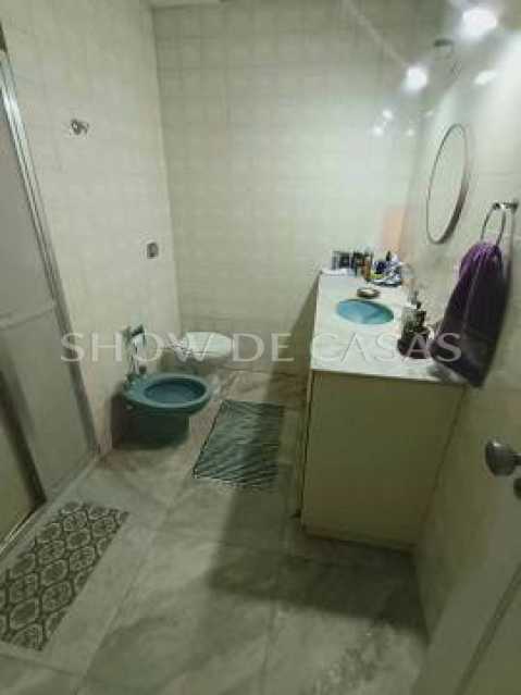 Apartamento à venda com 3 quartos, 140m² - Foto 12