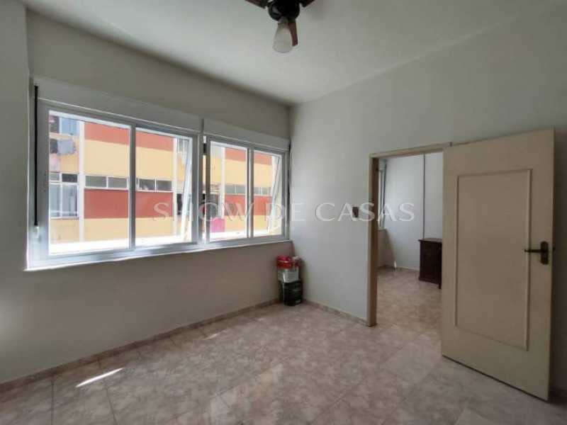 Apartamento à venda com 1 quarto, 36m² - Foto 2