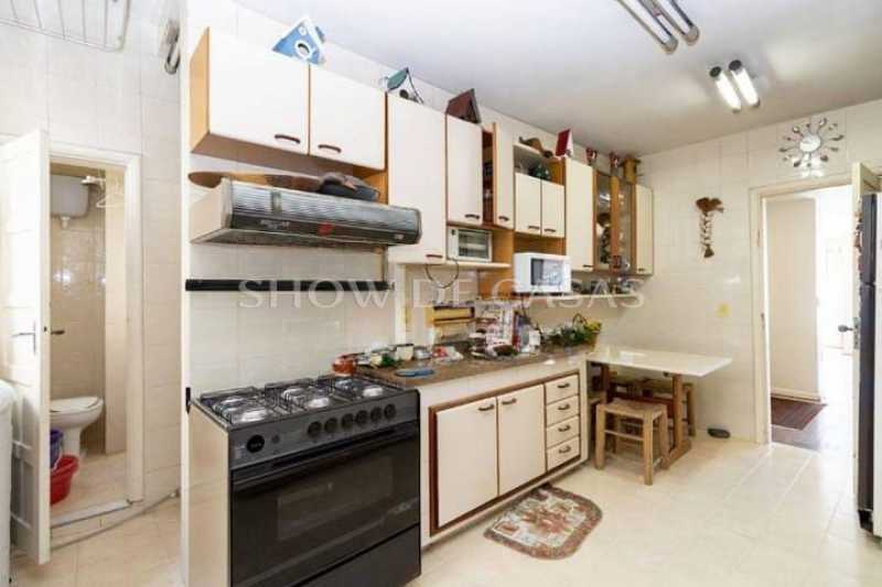 Apartamento à venda com 4 quartos, 162m² - Foto 19