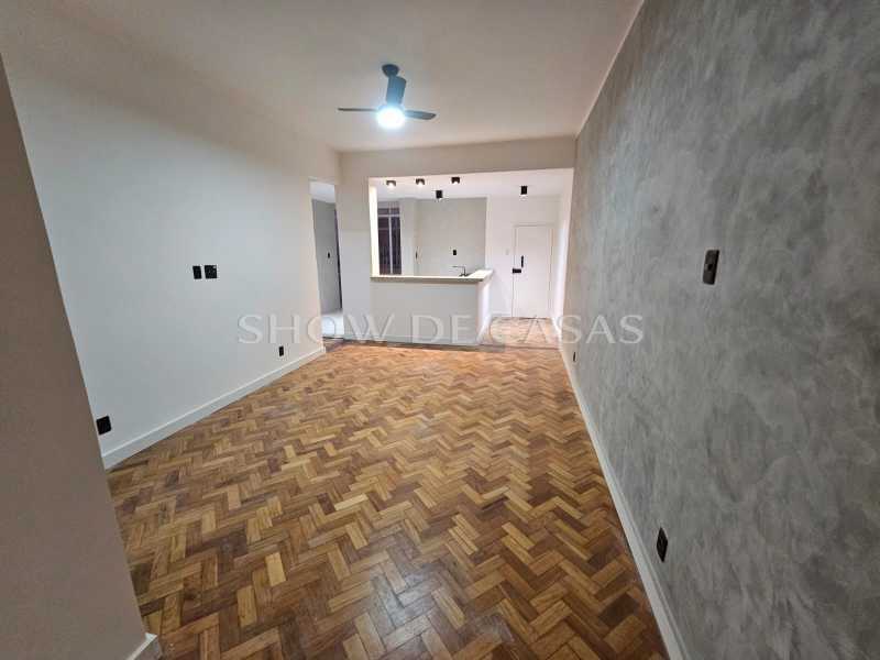 Apartamento à venda com 2 quartos, 85m² - Foto 6