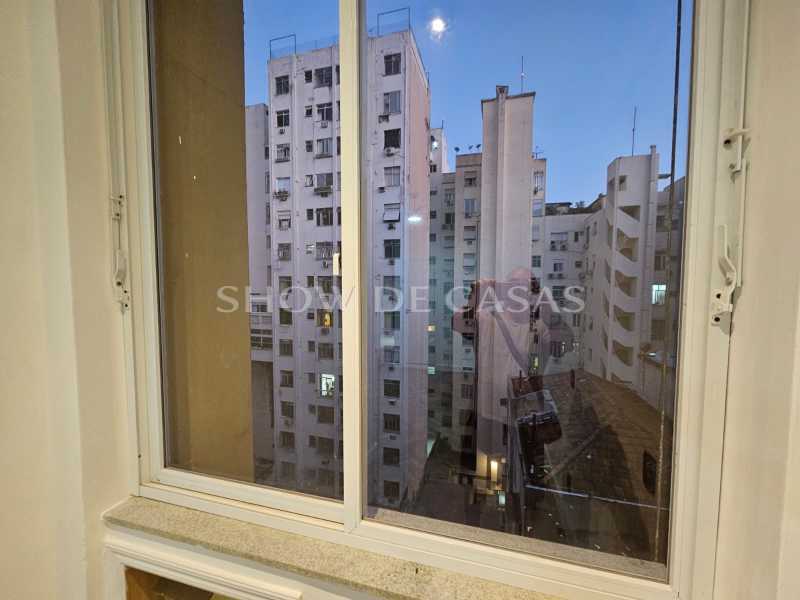 Apartamento à venda com 2 quartos, 85m² - Foto 12