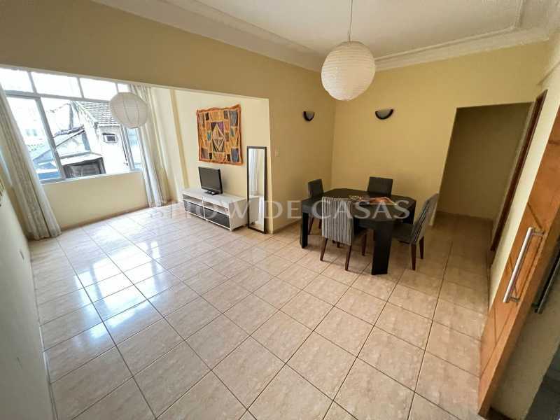 Apartamento à venda com 3 quartos, 120m² - Foto 1