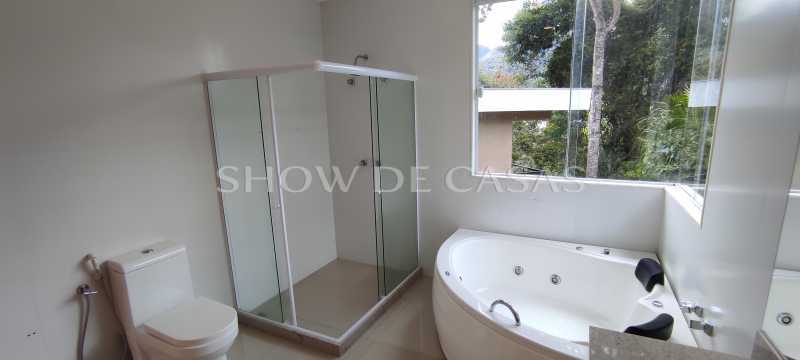 Casa de Condomínio à venda com 4 quartos, 234m² - Foto 15