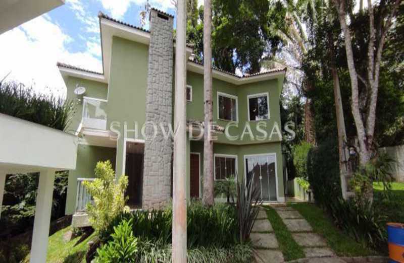 Casa de Condomínio à venda com 4 quartos, 234m² - Foto 2