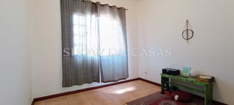 Casa à venda com 2 quartos, 133m² - Foto 10