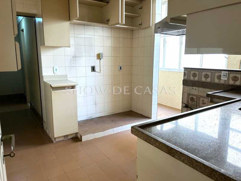 Apartamento à venda com 2 quartos, 131m² - Foto 15