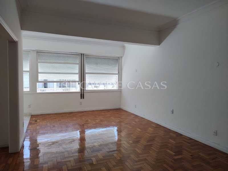 Apartamento à venda com 4 quartos, 243m² - Foto 20