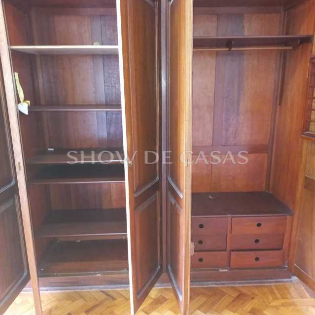 Apartamento à venda com 2 quartos, 80m² - Foto 11